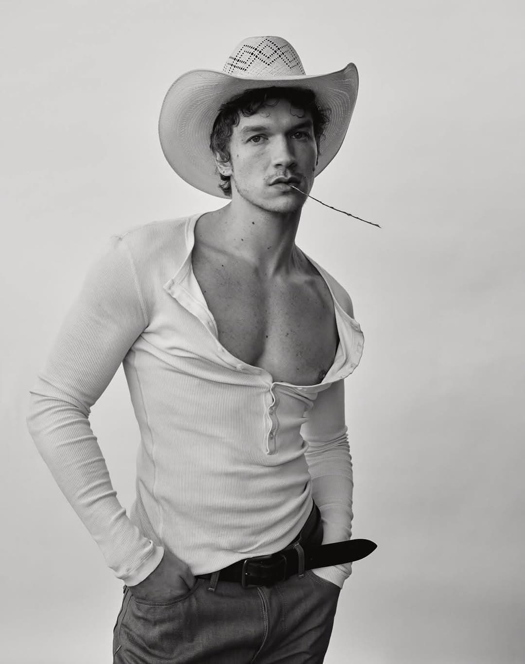 Reference photograph 4, Connor Storrie